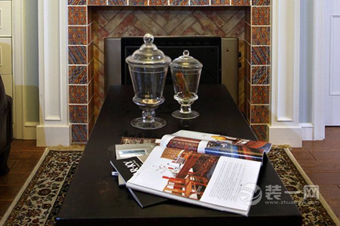 80平美式三居室装修效果图 80平美式三居室装修效果图